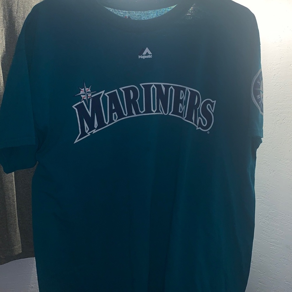 Mariners t-shirt